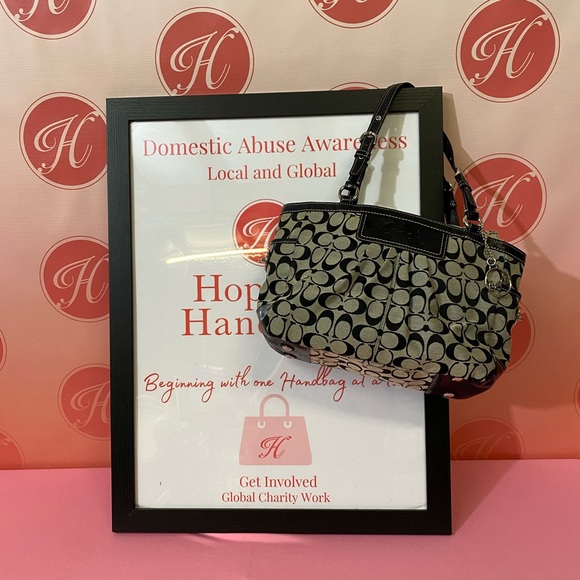 Coach F 14281 signature jacquard pleated Hand bag - Picture 2 of 9